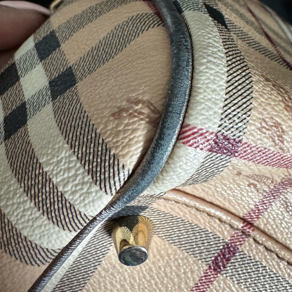 Burberry tote handbag - Picture 6 of 8